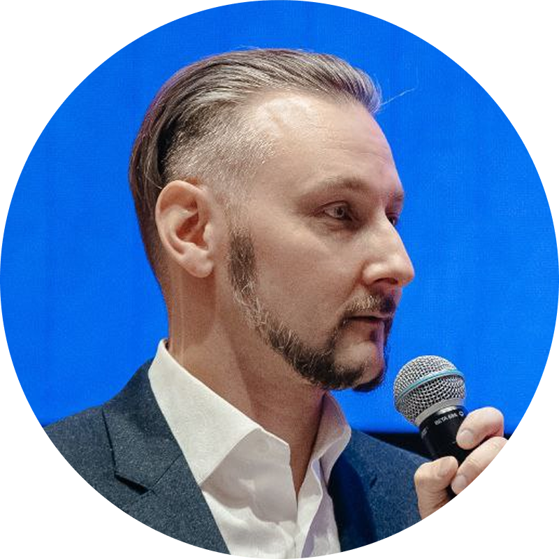 Максим Давиденко - руководитель отдела инновационных проектов Альфа-Лизинга